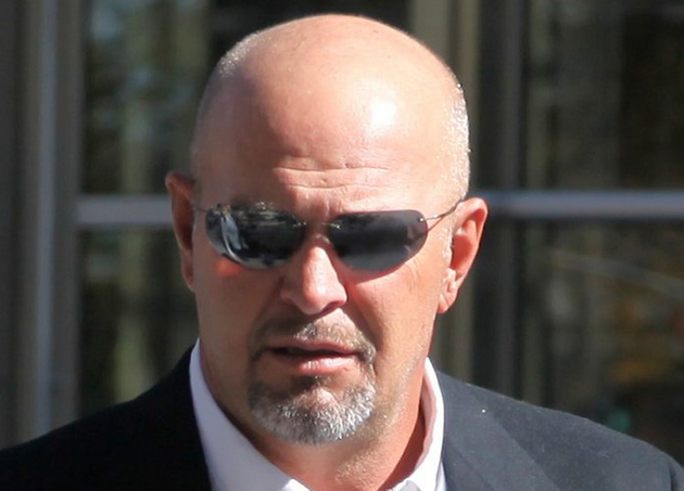 Hockey Coach Famous For Bench Tantrum Gets Probation For Role In Albanian Drug Cartel Yahoo 0195