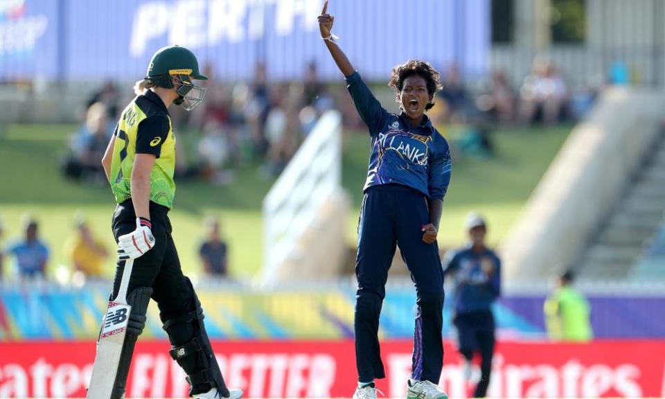 Kavisha Dilhari of Sri Lanka unsuccessfully appeals for the wicket of Rachael Haynes of Australia during the Women’s T20 World Cup cricket match between Australia and Sri Lanka at the WACA Ground in Perth, Monday, February 24, 2020.