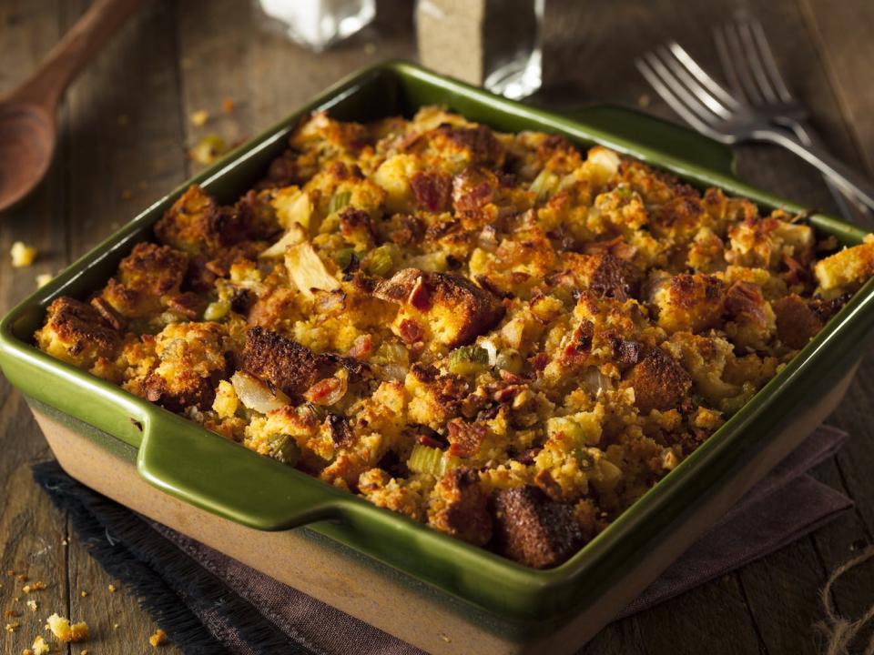 cornbread stuffing dressing thanksgiving