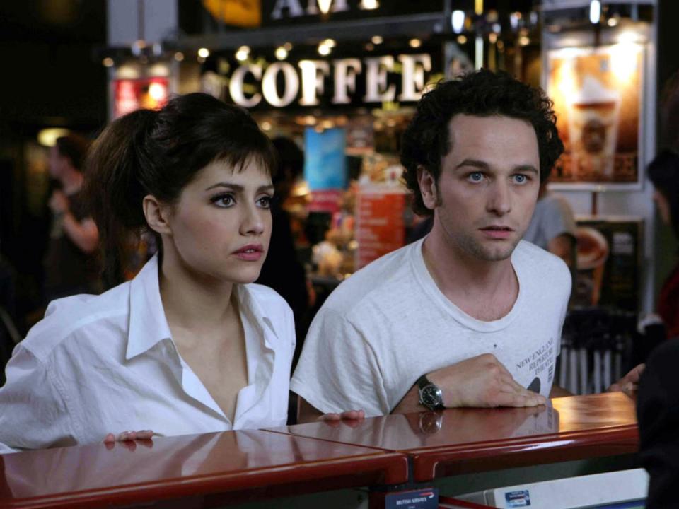 Brittany Murphy and Matthew Rhys in ‘Love and Other Disasters’ (Shutterstock)