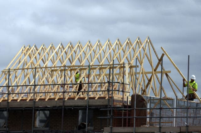 Figures show housebuilding decline