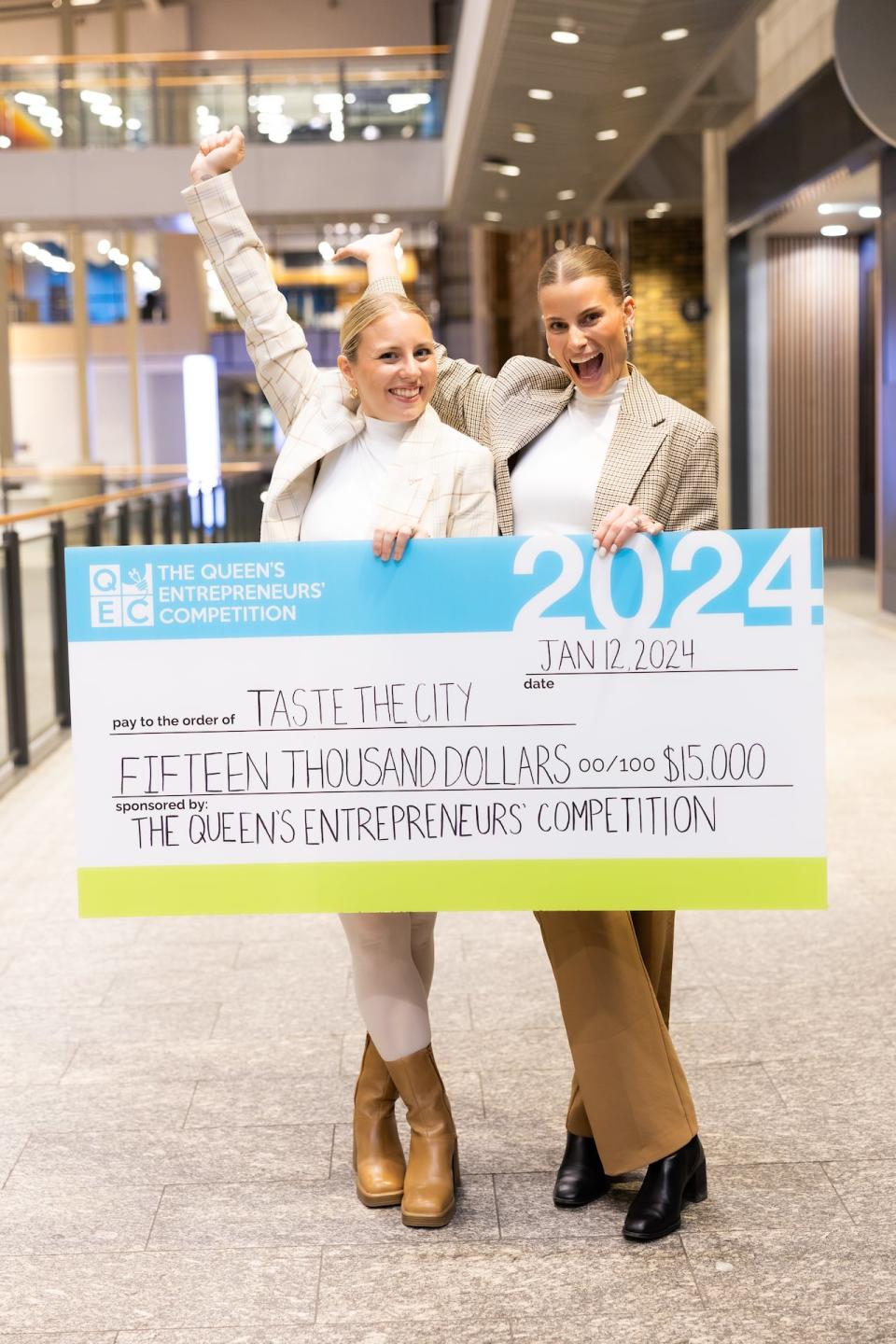 Taste the City bagged the top prize ($15,000) at the Queen’s Entrepreneurs’ Competition (QEC) earlier this month in Toronto, beating scores of other startups from different fields ranging from health to education.