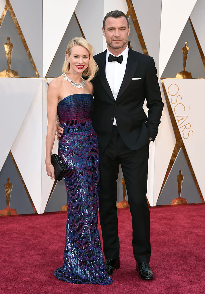 Naomi Watts and Liev Schreiber attend the 88th Annual Academy Awards at the Dolby Theatre on February 28, 2016, in Hollywood, California.