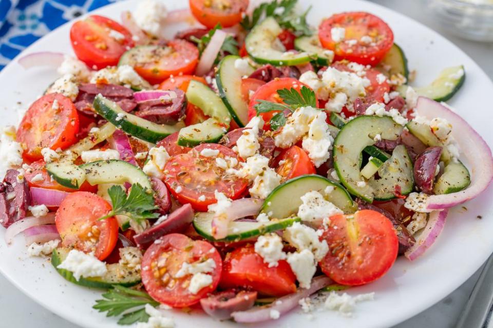 45+ Healthy Dinner Salads That Are Anything But Boring