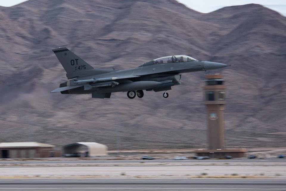 An F-16 during take off