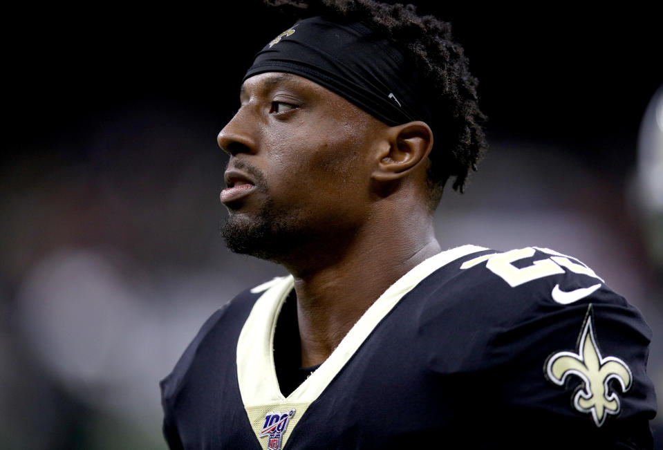 NEW ORLEANS, LOUISIANA - SEPTEMBER 09: Eli Apple #25 of the New Orleans Saints prepares for the game against  the Houston Texans at Mercedes Benz Superdome on September 09, 2019 in New Orleans, Louisiana. (Photo by Chris Graythen/Getty Images)