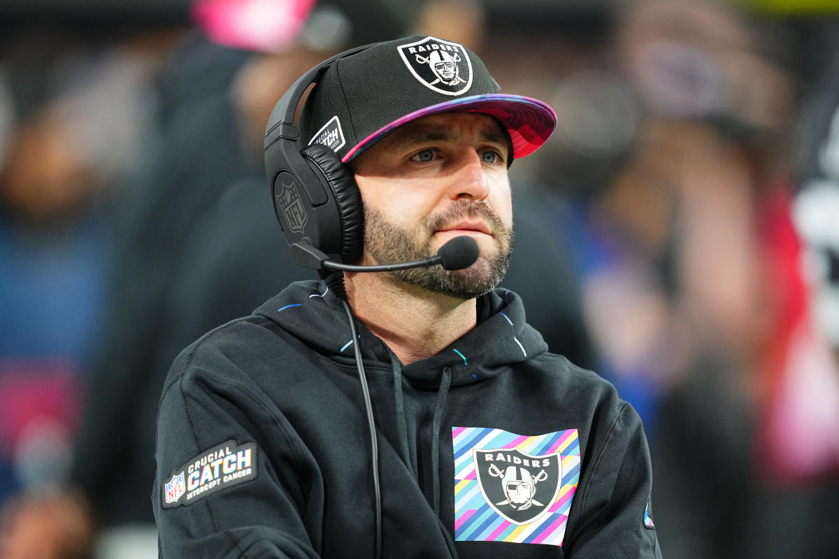 49ers hiring former Raiders OC Mick Lombardi to coaching staff