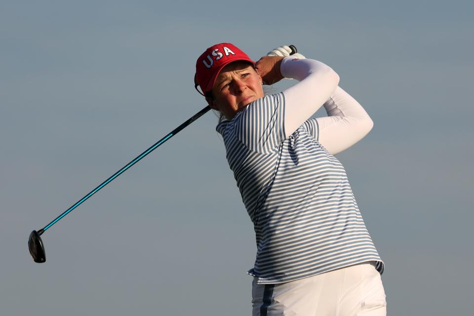 GAINESVILLE, VIRGINIA - SEPTEMBER 14: Ally Ewing of Team United States plays her shot from the 17th tee during the Saturday Fourball matches against Team Europe during the second round of the Solheim Cup 2024 at Robert Trent Jones Golf Club on September 14, 2024 in Gainesville, Virginia. (Photo by Scott Taetsch/Getty Images)