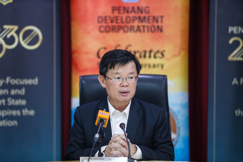 Penang Chief Minister Chow Kon Yeow speaks to the press during the agreement exchange between Penang Development Corporation and Biopolis Resources Sdn Bhd at Komtar January 20, 2020. — Picture by Sayuti Zainudin