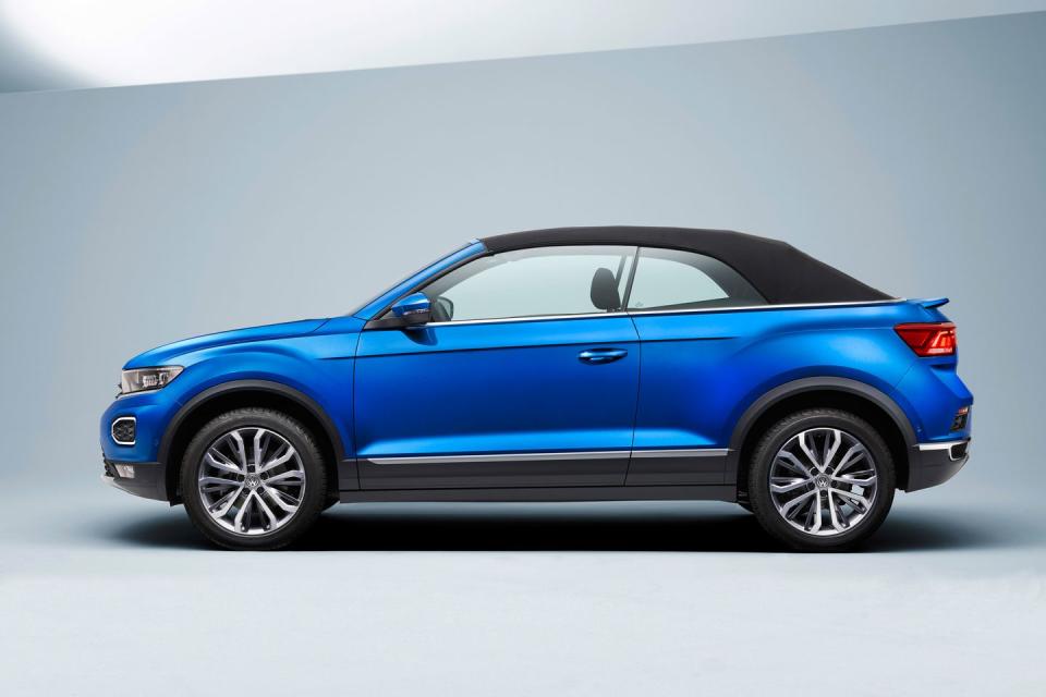 View Photos of the 2020 Volkswagen T-Roc Cabriolet