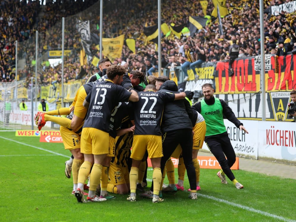 Die Alemannia ist zurück (IMAGO/K. Hoeft)