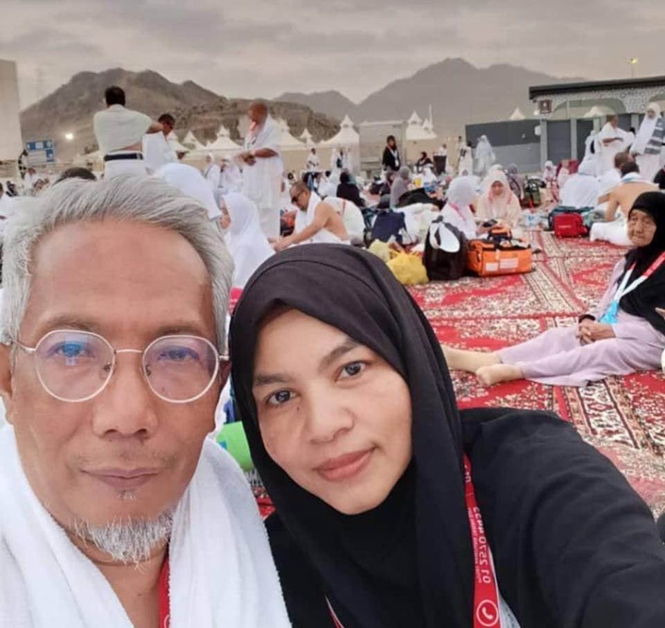 Azahari Othman and his wife. — Picture courtesy of Azahari Othman
