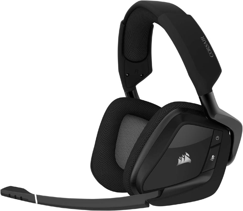 Corsair Void RGB Elite Gaming Headset (Photo via Amazon Canada)