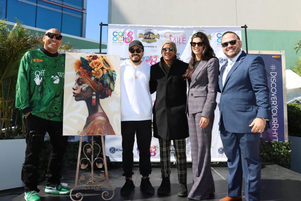 Alexander Delgado, Danny Doya, autor del afiche de Carnaval Miami 2024, Randy Malcom, de Gente de Zona, Estefanía Diaz-Balart, del Seminole Hard Rock Hotel & Casino Hollywood, y Pablo Lau, presidente de los Kiwanis of Little Havana. Cortesía de Kiwanis Club of Little Havana | Maggie Rodríguez.