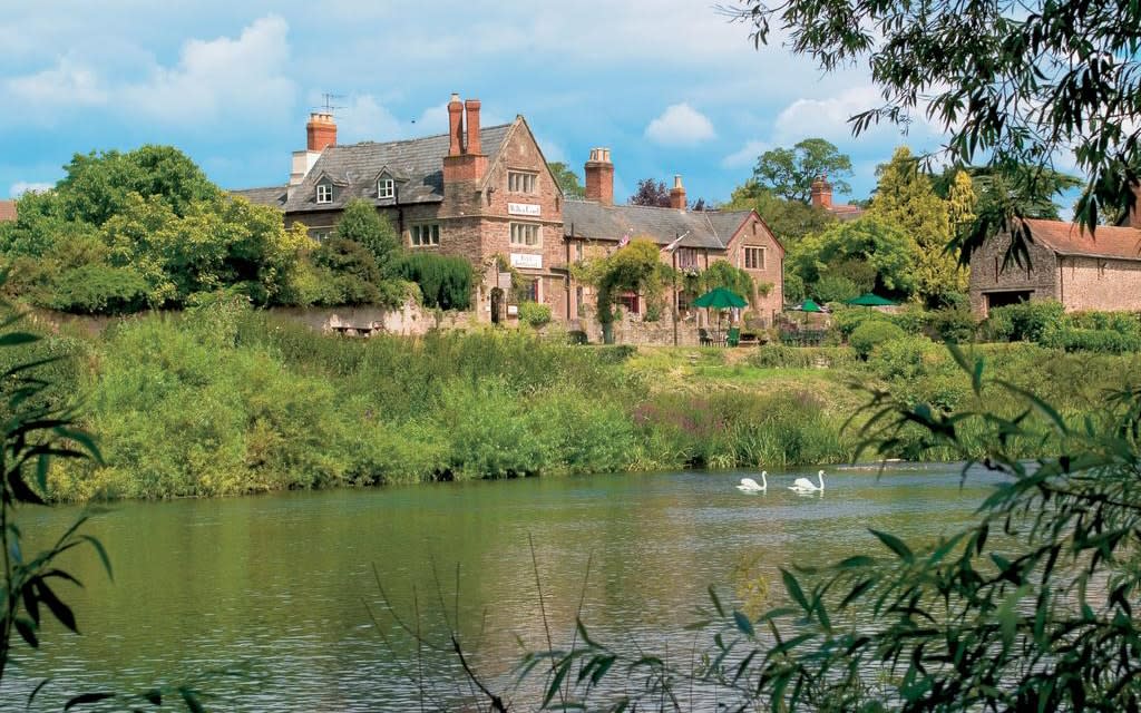 wilton court, herefordshire, england