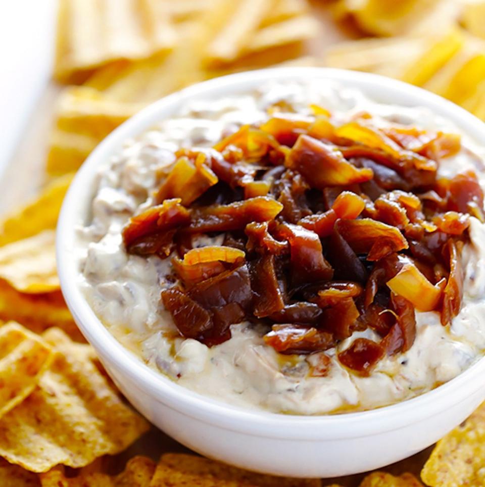 Skinny French Onion Dip from Gimme Some Oven