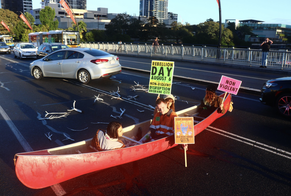 Police say the stunt caused little disruption on Brisbane's Victoria Bridge