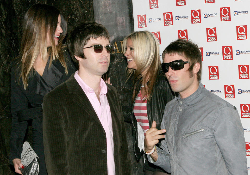 Noel Gallagher and Liam Gallagher during 2005 Q Awards at Grosvenor House Hotel, Park Lane in London, Great Britain. (Photo by Goffredo di Crollalanza/FilmMagic)