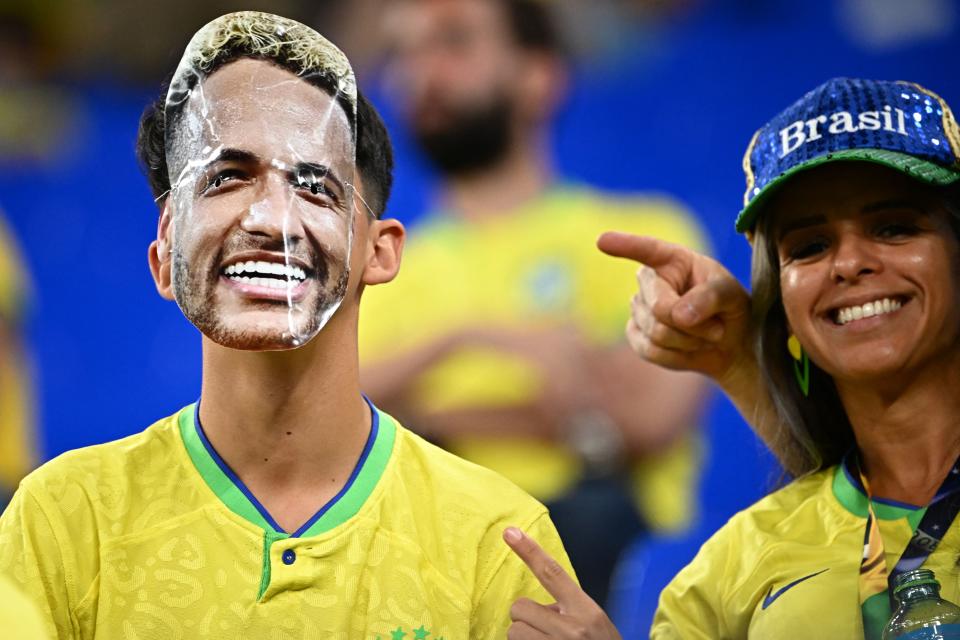 Un aficionado brasileño se disfrazó de Neymar durante el encuentro entre Brasil y Suiza (Foto de: Anne-Christine POUJOULAT / AFP) (Foto de: ANNE-CHRISTINE POUJOULAT/AFP via Getty Images)