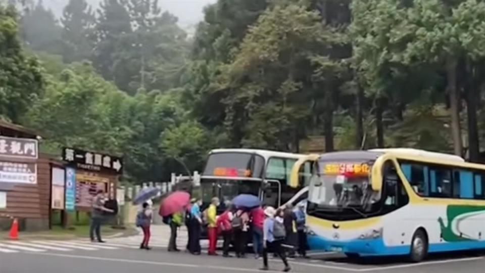 王國材爭取60億預算，補助公路客運及旅行、旅宿業。（示意圖／東森新聞）