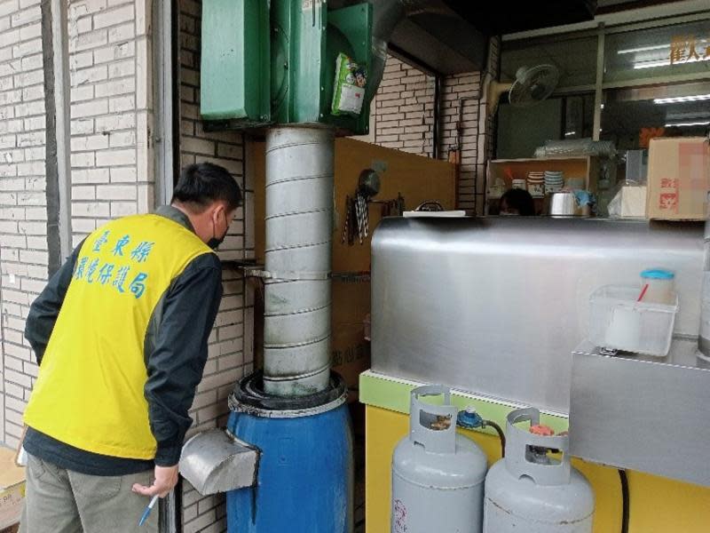 餐飲業做好烹調油煙防制措施　享美食清香空氣清新