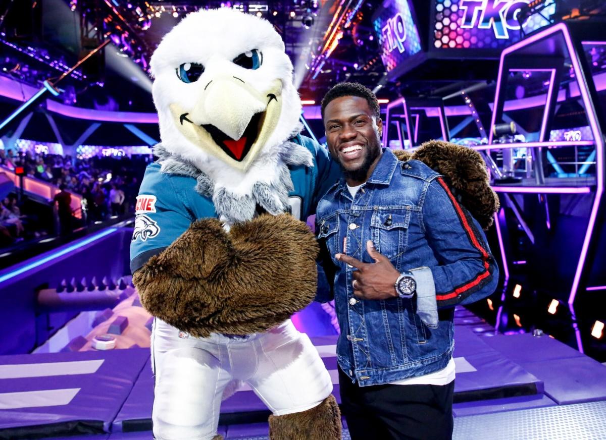 DraftKings' Super Bowl commercial stars Kevin Hart, David Ortiz