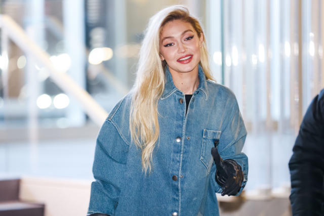 What A Boob! Gigi Hadid Getting Plastic Surgery To 'Fix' Her Lopsided  Breasts: Report