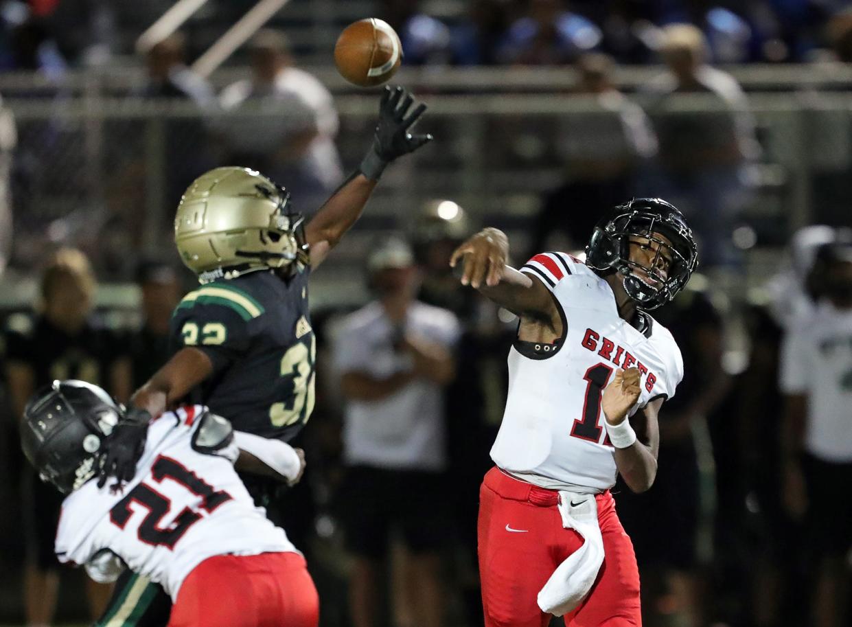 Buchtel quarterback Stevie Diamond threw a touchdown pass in an impressive 24-19 win over Benedictine on Sept. 17, 2022.