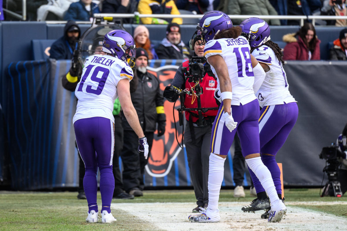 Vikings Adam Thielen makes history in Week 18 vs. Bears