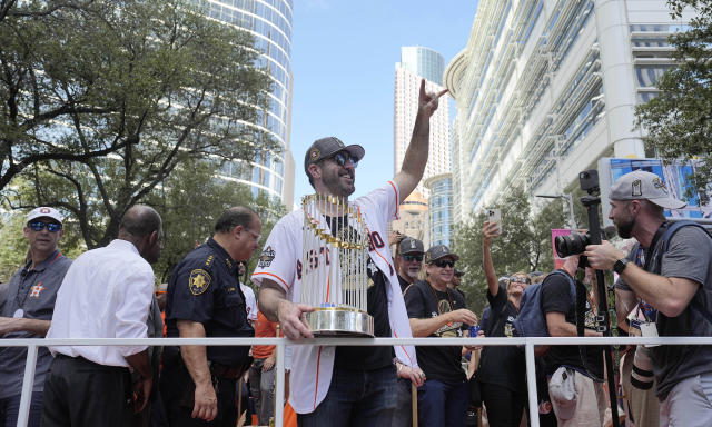 Justin Verlander declines $25M Astros option, becomes free agent - NBC  Sports