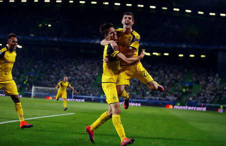 Football Soccer - Sporting Lisbon v Borussia Dortmund - Champions League - Group F - Alvalade stadium, Lisbon, Portugal - 18/10/16 Borussia Dortmund's Julian Weigl celebrates his goal with teammate Christian Pulisic. REUTERS/Rafael Marchante