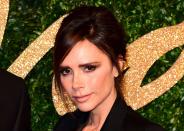 <p><span><span>Victoria Beckham musste angeblich für ein BBC</span></span><span><span>–</span></span><span><span>Sex-Bildungsprogramm </span></span><span><span>names</span></span> <span><span>„</span></span><span><span>Body </span></span><span><span>Matters</span></span><span><span>“</span></span><span><span> als Spermium verkleidet durch die Gegend skaten. [Bild: PA]</span></span> </p>