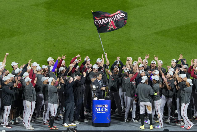 Diamondbacks clinch NL Wild Card - NBC Sports