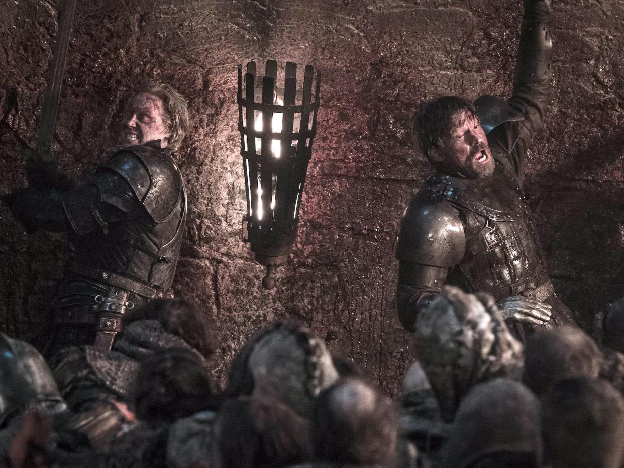 Jaime and Brienne fighting Battle of Winterfell Game of Thrones season 8 episode 3 Helen Sloan HBO 