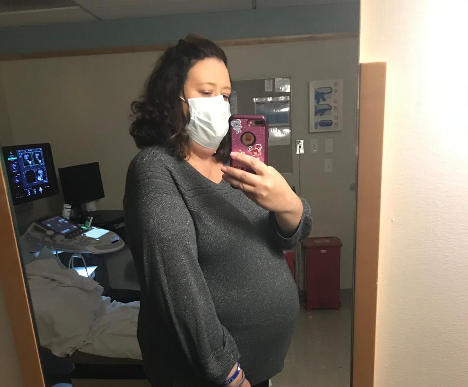 Mandee Staley, 43, from Heidelberg, Pennsylvania, when she was 31 weeks pregnant. 