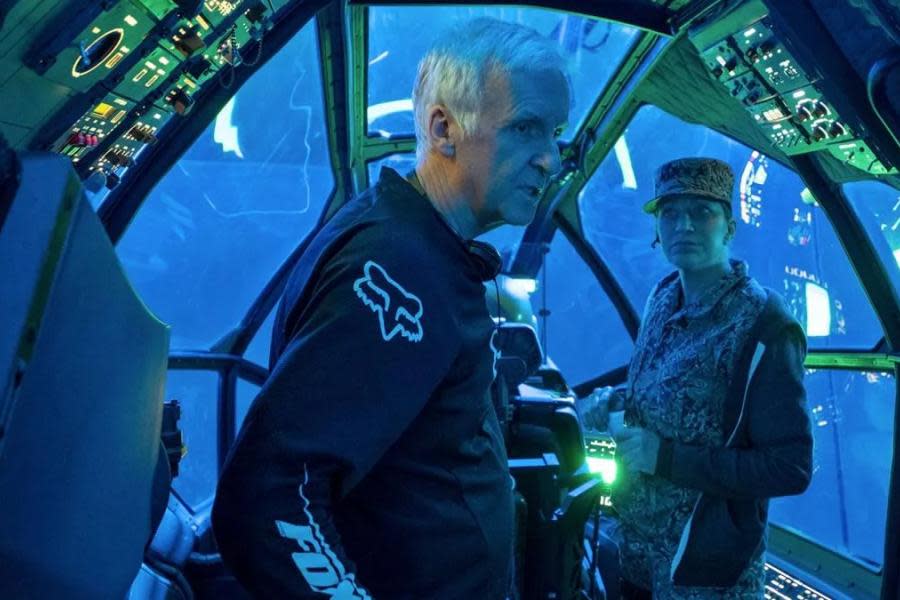 James Cameron explica por qué ver una película en un celular nunca será igual que verla en cines