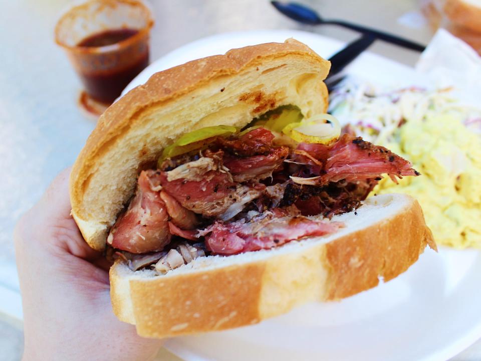 franklin barbecue austin texas pulled pork sandwich