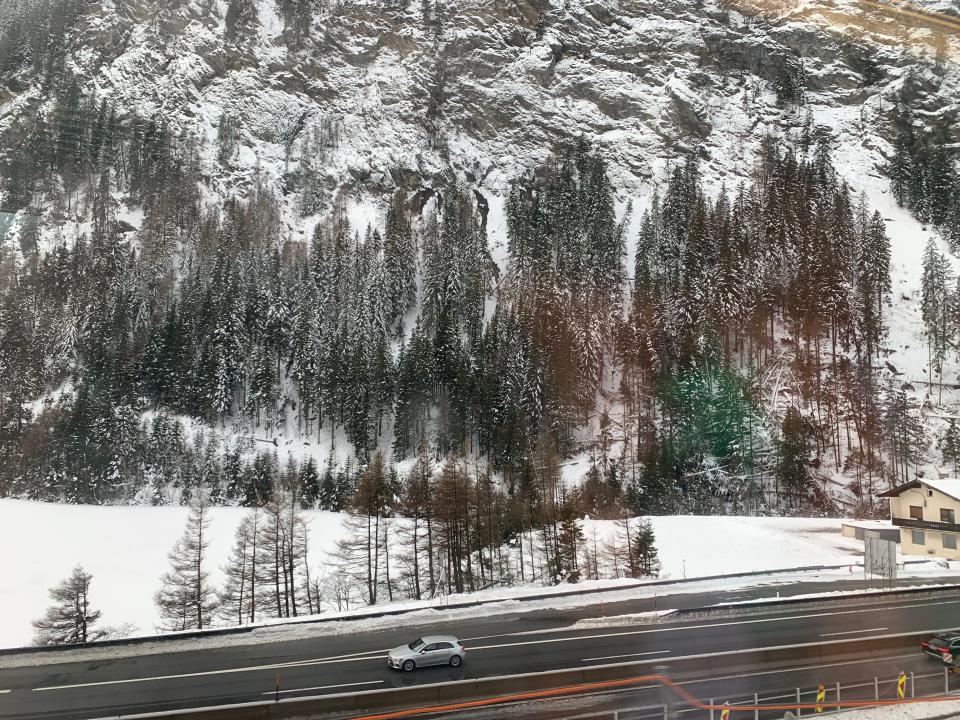 Snow on the way to Italy by train