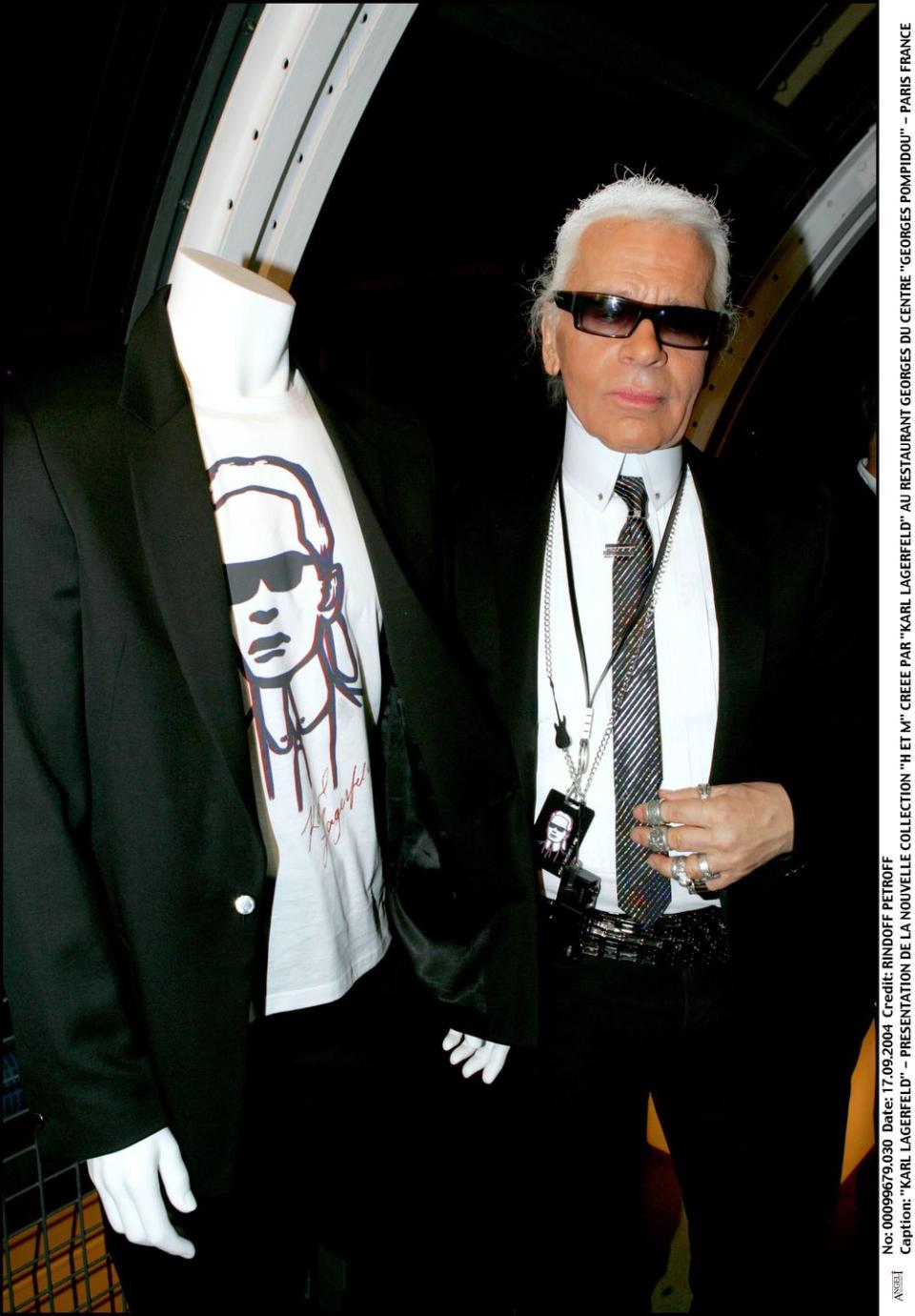 2004: Lagerfeld Collaborates with H&M.