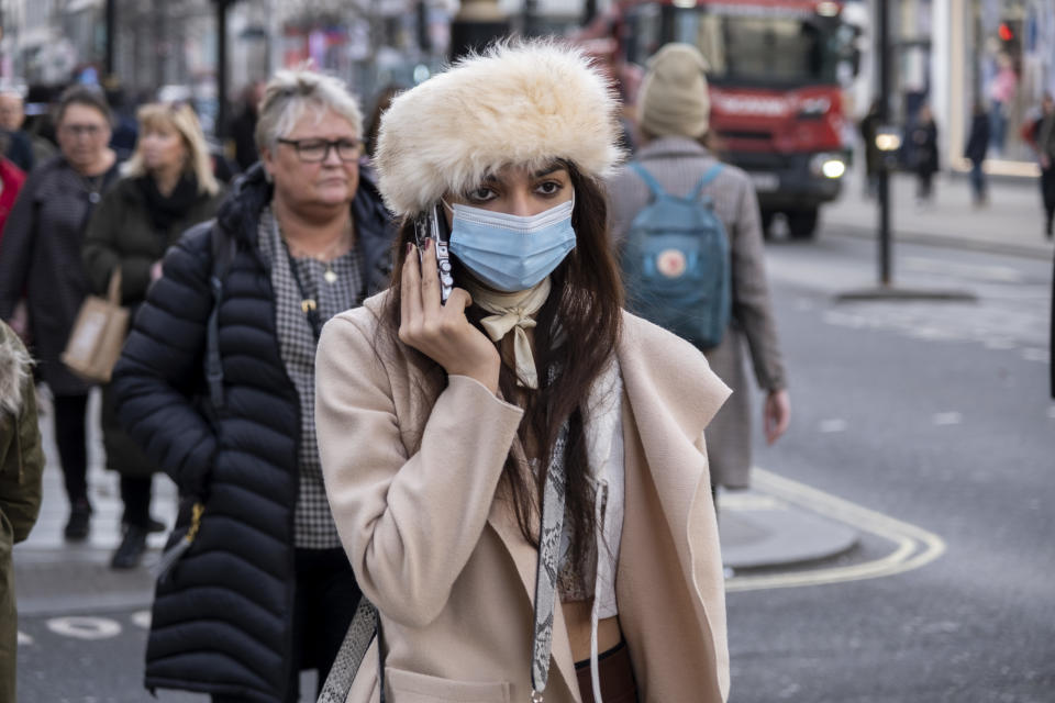 People wearing face masks to protect against Coronavirus / Covid-19 on 10th Febuary 2023 in London, United Kingdom. The usage of face coverings in public places is very much reduced since rates of infection dropped and the fear of the pandemic decreased. (photo by Mike Kemp/In Pictures via Getty Images)