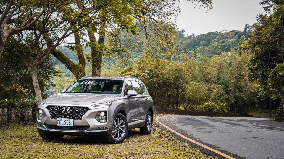 不再國產，配備滿滿的全新 Hyundai Santa Fe