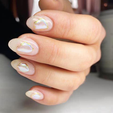 24 Chrome Nail Ideas We're Loving, From Futuristic Titanium to Strawberry  Glaze