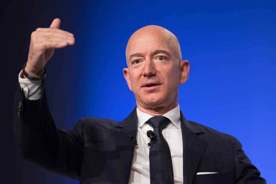 After Bezos graduated from Princeton University in 1986, he was offered jobs at Intel, Bell Labs, and Andersen Consulting, among others. He first worked at Fitel, a fintech telecommunications start-up, where he was tasked with building a network for international trade.