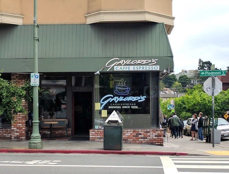 <p>Photo: Jorgen A./<a href="https://www.yelp.com/biz_photos/gaylords-caffe-espresso-oakland?select=2NZGCE1xoqljuMn-sR6gHQ&utm_campaign=37eb5560-1b5a-4f2b-9427-8aa90d5e046e%2C01a9a0f8-be56-47e2-a68f-909aec39408c&utm_medium=81024472-a80c-4266-a0e5-a3bf8775daa7" rel="nofollow noopener" target="_blank" data-ylk="slk:Yelp;elm:context_link;itc:0;sec:content-canvas" class="link ">Yelp</a></p>