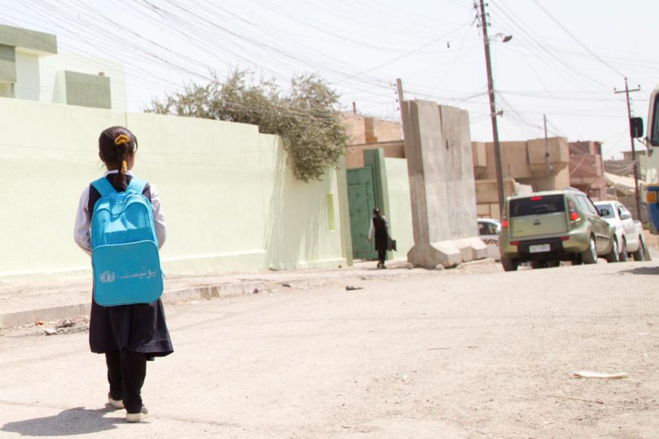 A girl makes her way to school following the liberation of Mosul (Human Appeal)