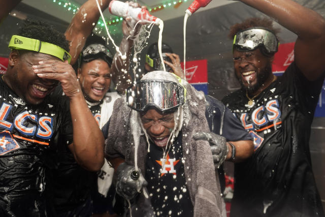 Houston Astros on X: Dusty Baker has been named the 2021 @BaseballAmerica  Manager of the Year. Congrats, Dusty!  / X