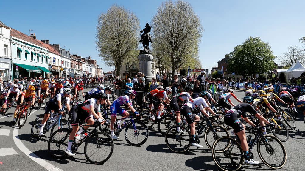 2nd paris roubaix 2022 women's elite