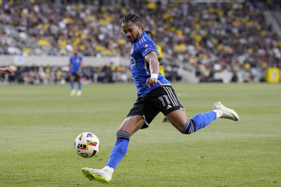 CF Montréal forward Ariel Lassiter looks to cross the ball during the first half of the team's MLS soccer match against the Columbus Crew on Saturday, April 27, 2024, in Columbus, Ohio. (AP Photo/Jeff Dean)