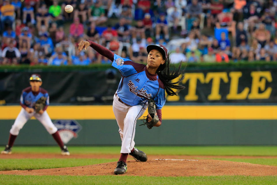 SOUTH WILLIAMSPORT, PA - AUGUST 20:  Mo'ne Davis #3 of Pennsylvania pitches to a Nevada batter during the United States division game at the Little League World Series tournament at Lamade Stadium on August 20, 2014 in South Williamsport, Pennsylvania.  (Photo by Rob Carr/Getty Images) 