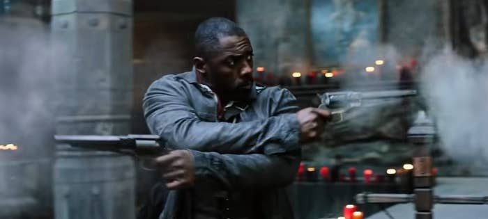 Roland firing both his guns in opposite directions in the Dixie Pig in "The Dark Tower"